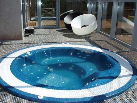 Гидромассажный спа-бассейн AquaSan Alfa Lux