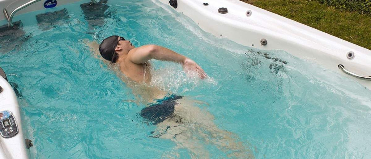 Плавательный спа бассейн с противотоком Premium Leisure Swimmer 19